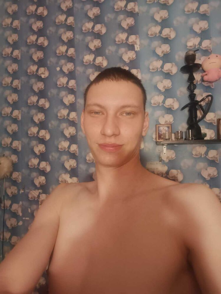  42803983  , 28 ,    