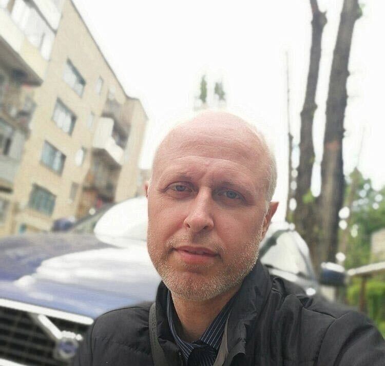 --,   , 48 ,   c 