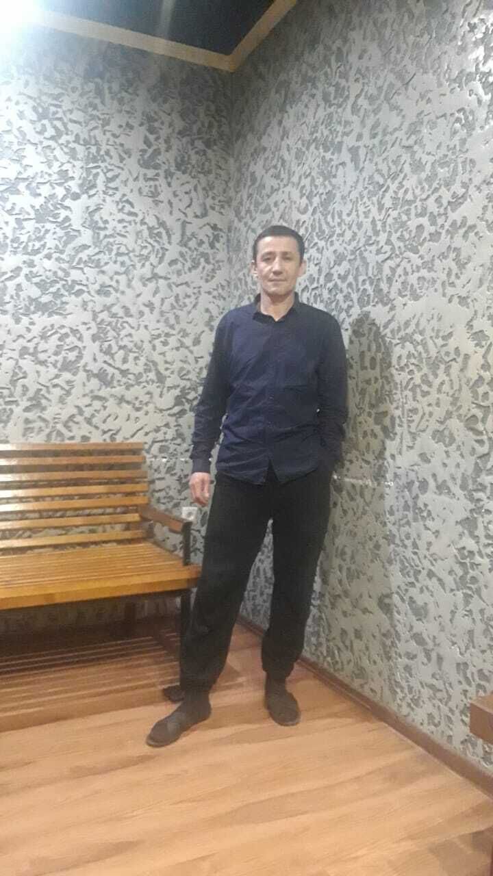  32533023  , 44 ,    