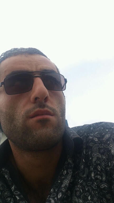  42389363  Gevor, 41 ,    