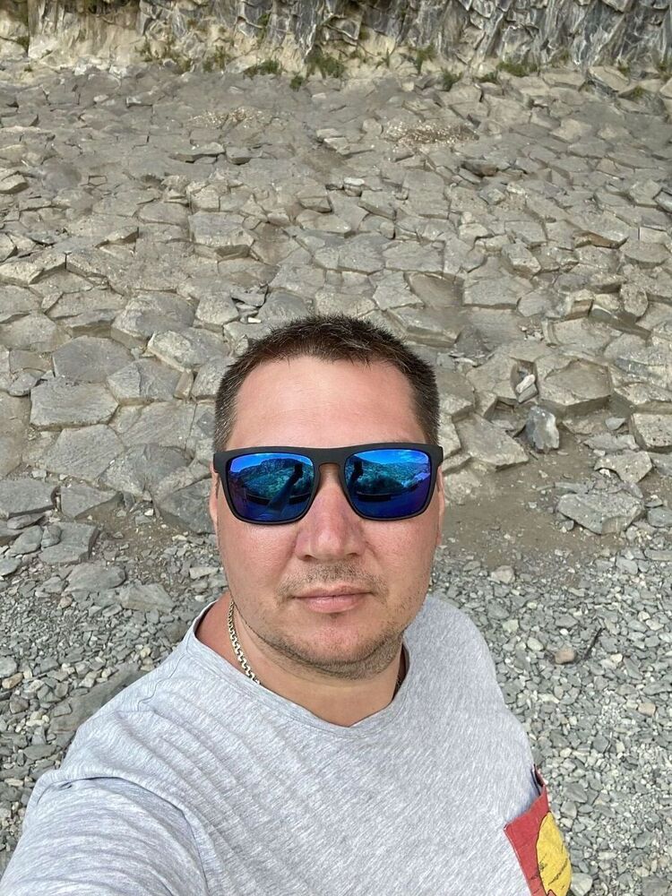  36785623  Andrey, 38 ,    