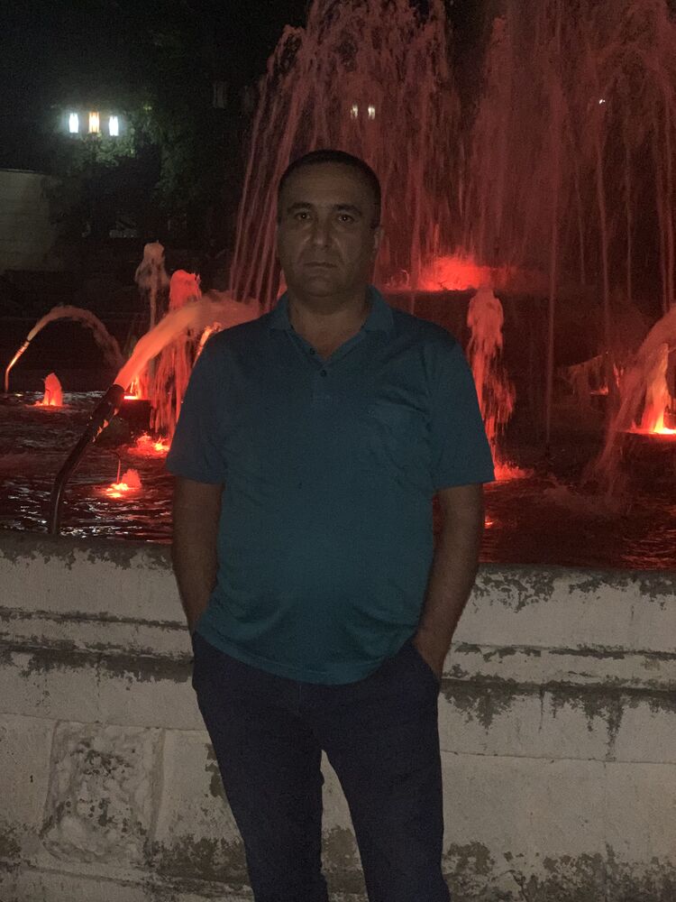  41618713  , 51 ,    