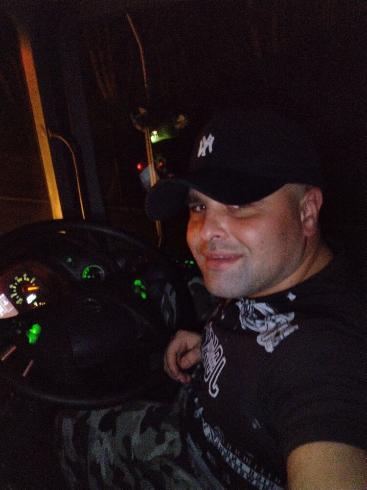  50739923  , 34 ,    