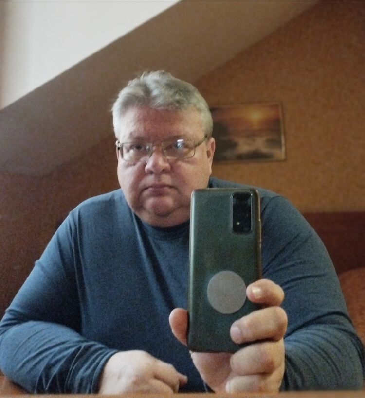  48263323  , 51 ,    
