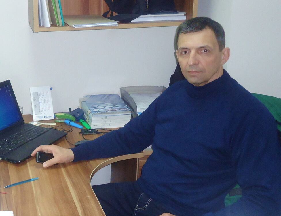  ,   Oleg, 60 ,  