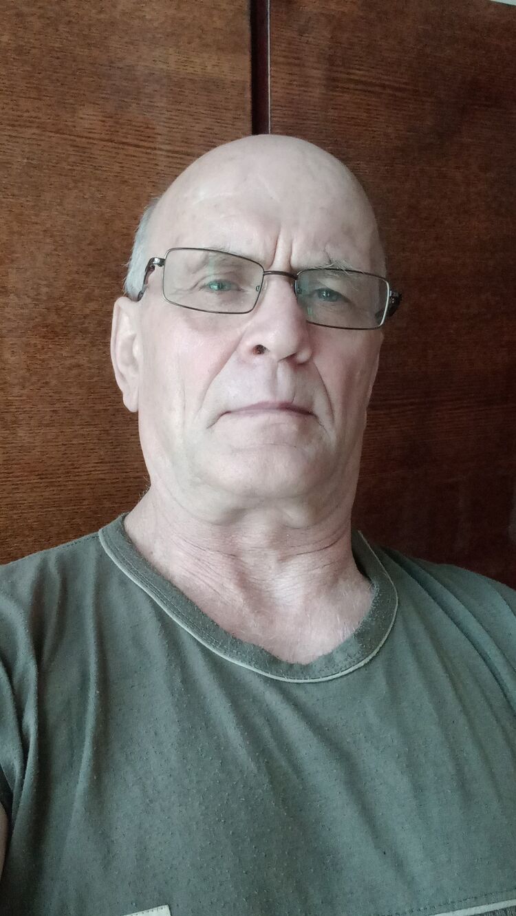  25830393  , 65 ,    