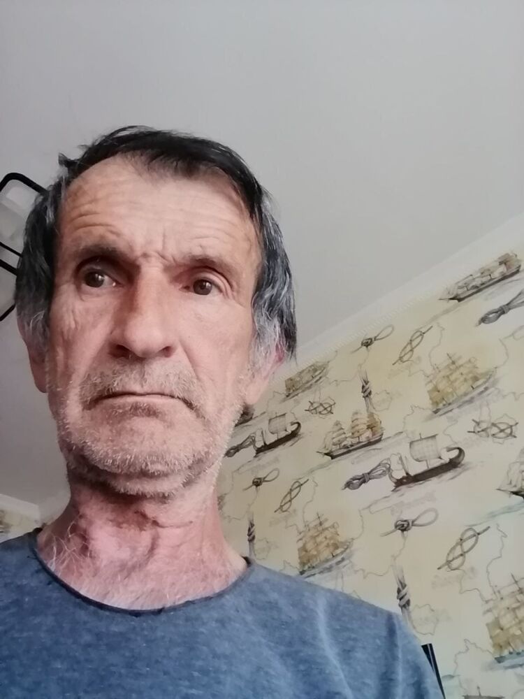  46003533  , 69 ,    