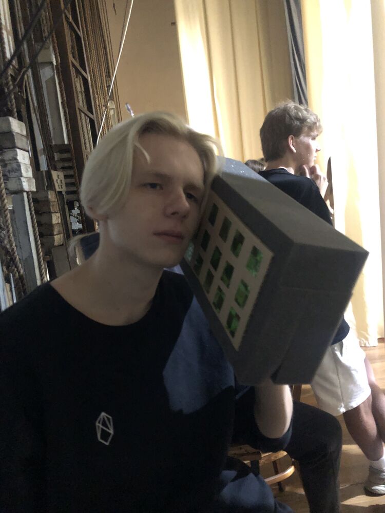  33233553  , 21 ,    