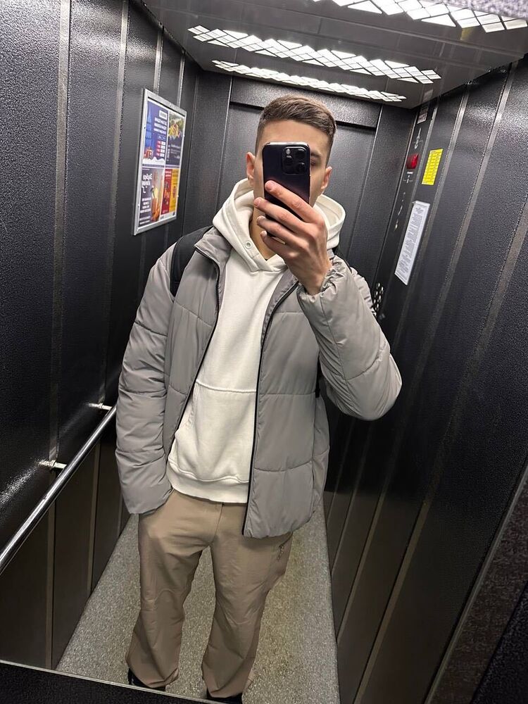  ,   Ilya, 23 ,   ,   
