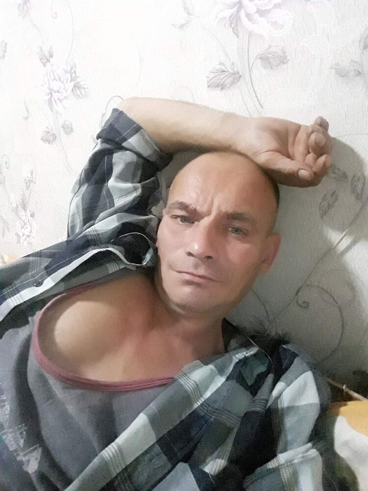  ,   Stepa, 44 ,   ,   , c , 