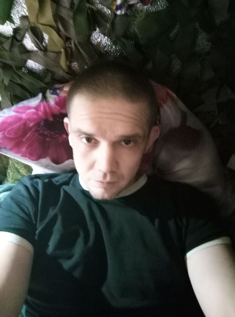  52644453  , 37 ,    