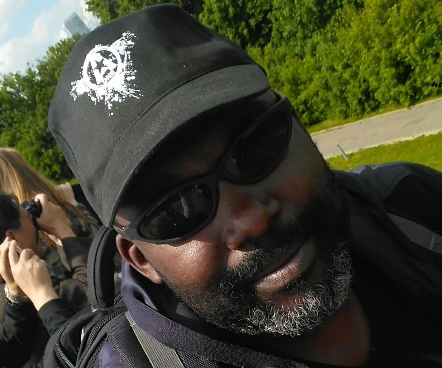  11421593  David, 53 ,    