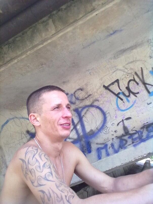  11399763  , 40 ,    