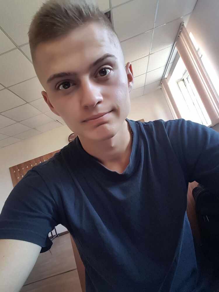 18799563  , 26 ,    