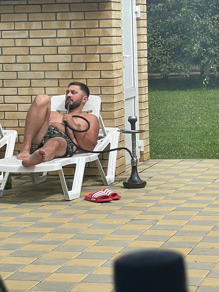   ,   Vegan, 32 ,   ,   