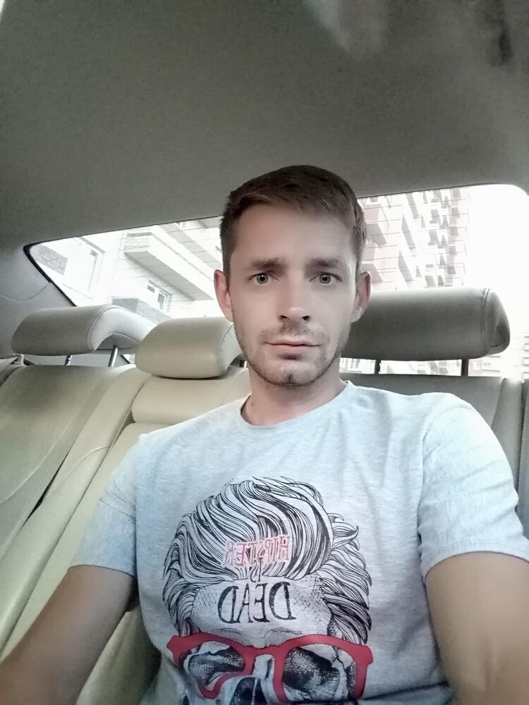  43001073  Oleg, 39 ,    