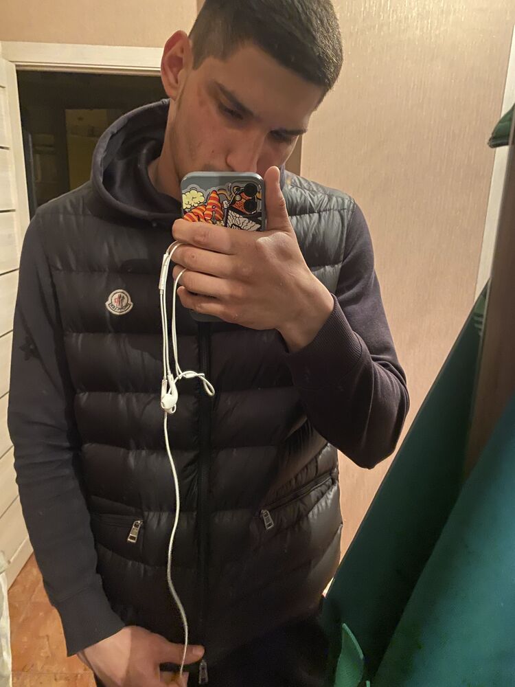  34696293  , 27 ,    