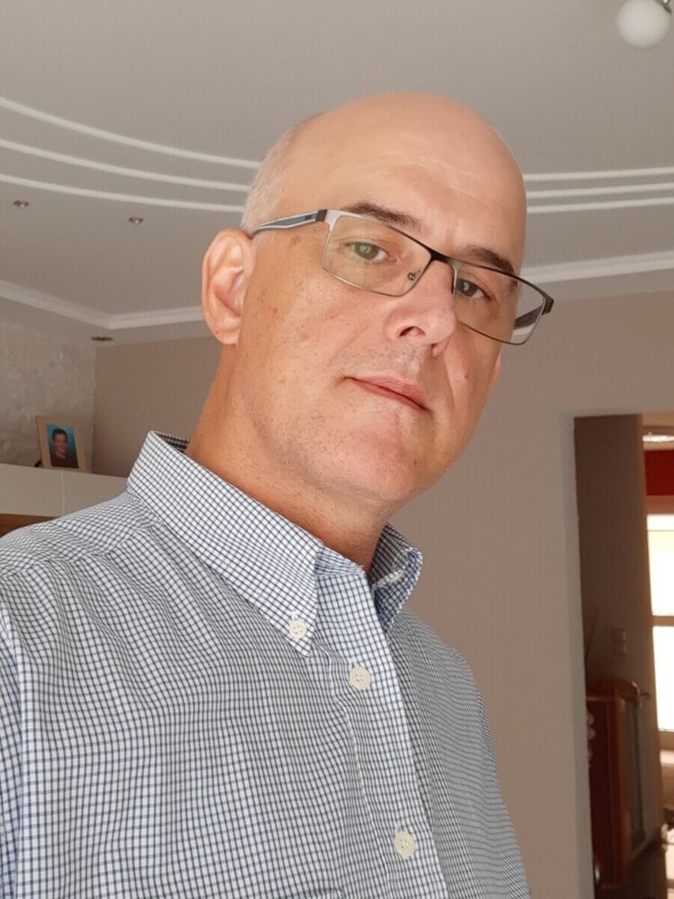  Bielefeld,   , 57 ,     , c 