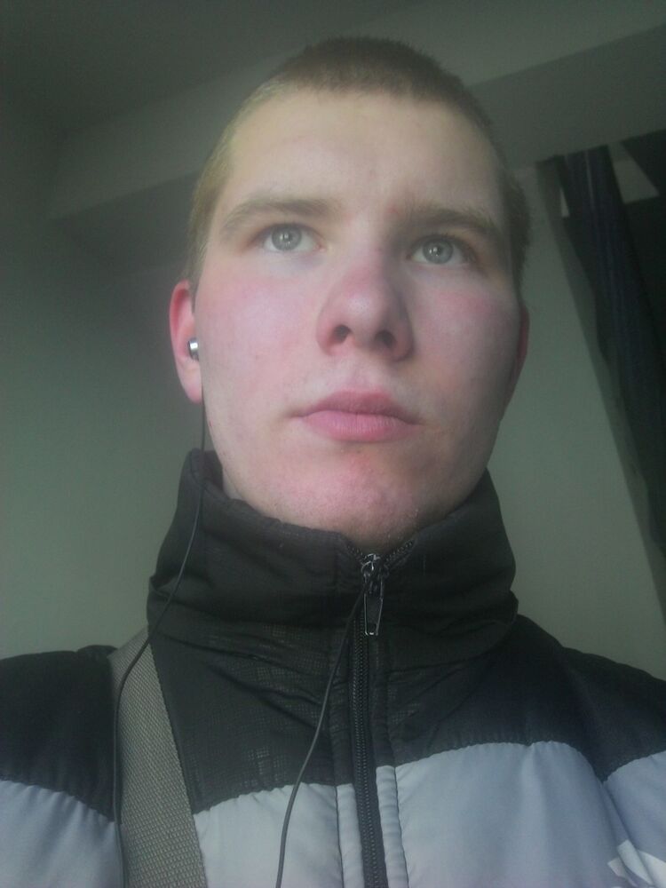  4370823  Oleg, 32 ,    