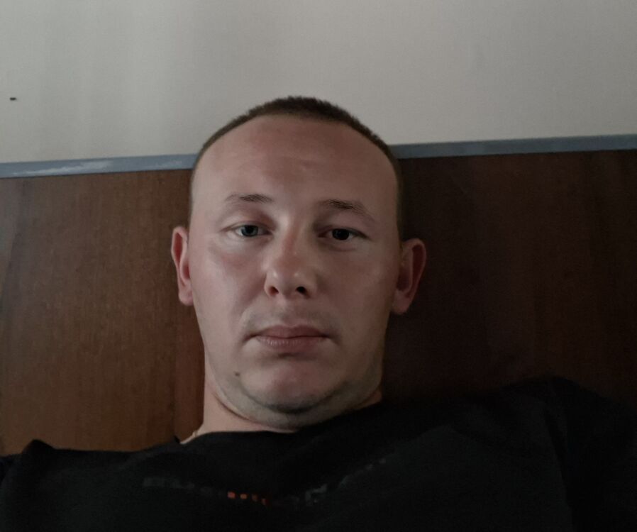  53060793  Alexander, 29 ,    