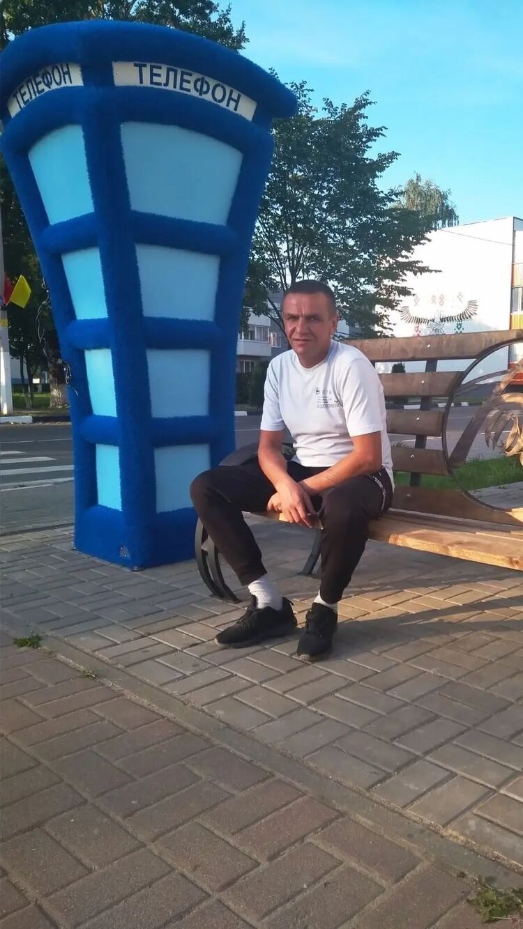  48375323  , 44 ,    