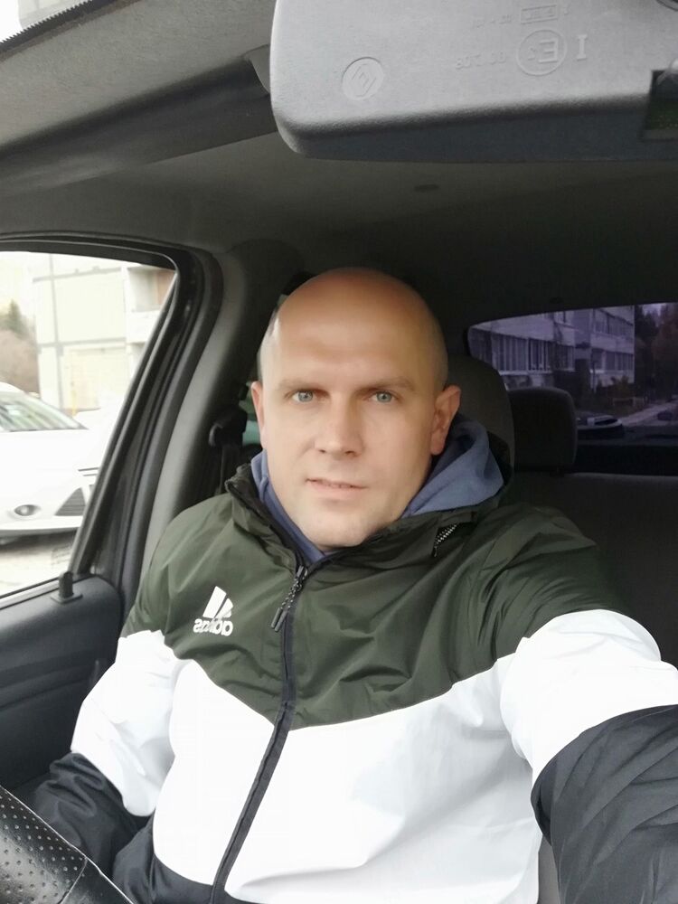 ���� 18023943 ������� ��������, 42 ����, ���� ���������� � ��������