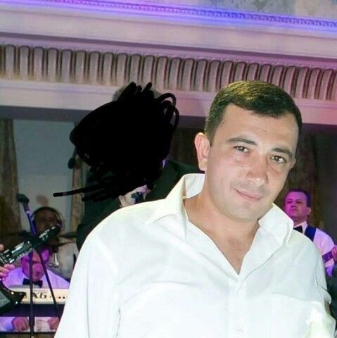  8478303  Gor, 40 ,    