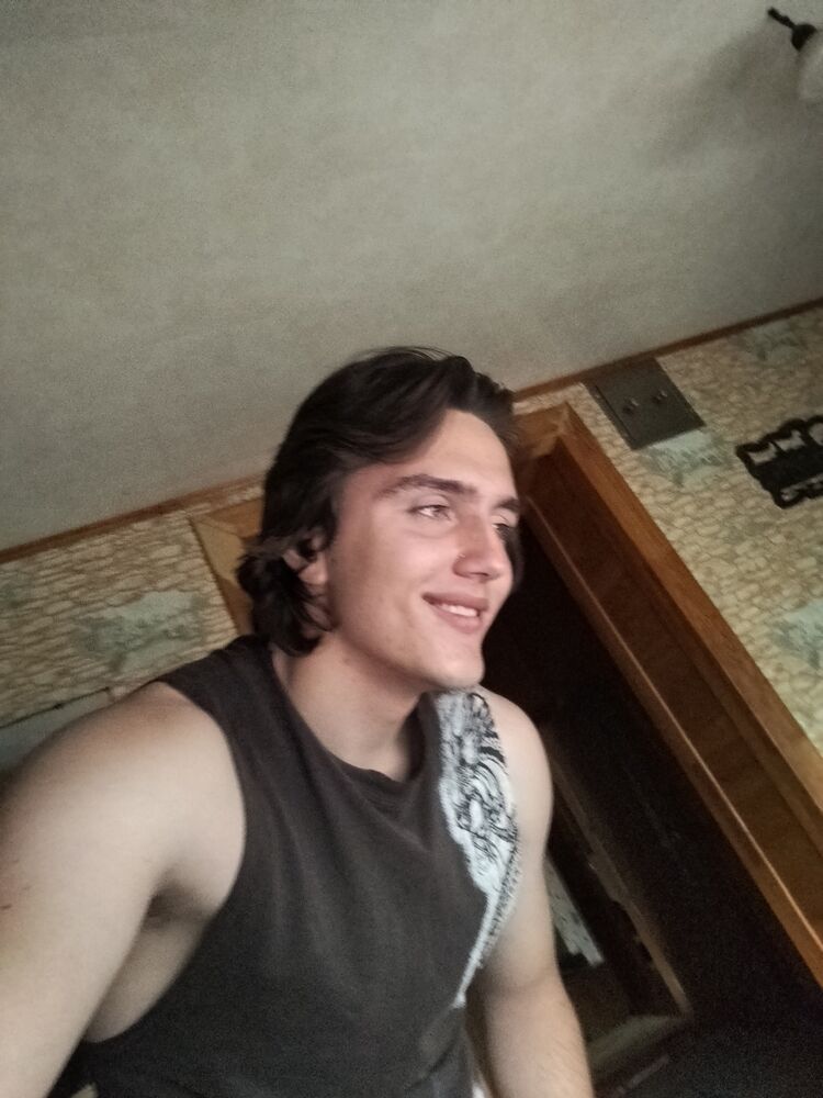  52600223  Nikita, 22 ,    