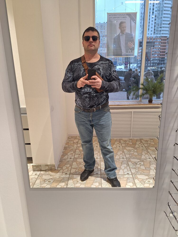  ,   Denis, 41 ,   ,   , c , 