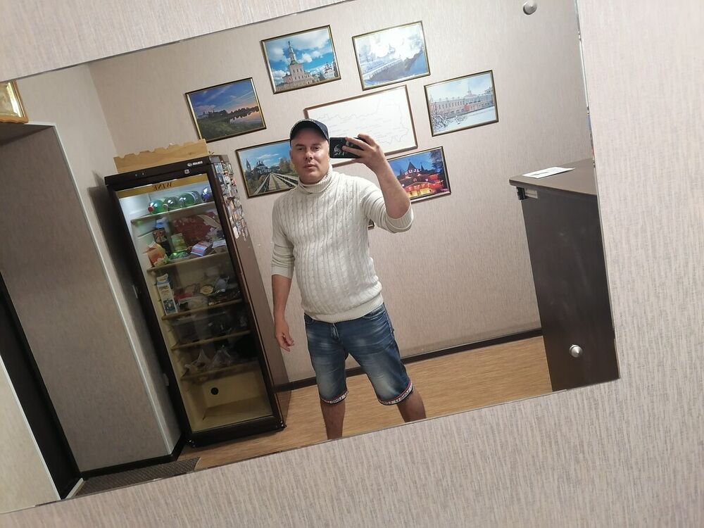  22077583  , 45 ,    
