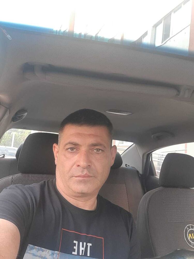  45753203  , 47 ,    