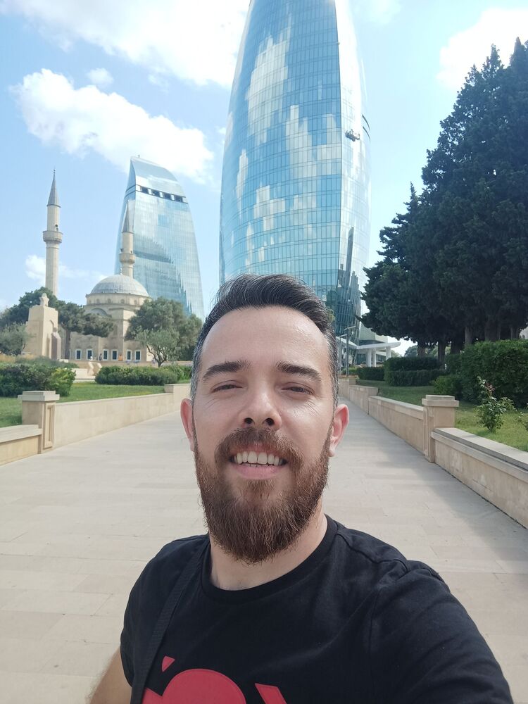  Tuzla,   Yasin, 39 ,   ,   