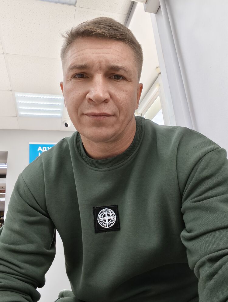  53724903  Sergik, 43 ,    