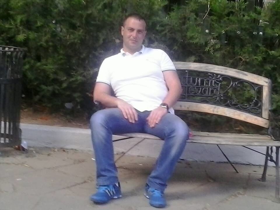  4551833  Gio, 43 ,    