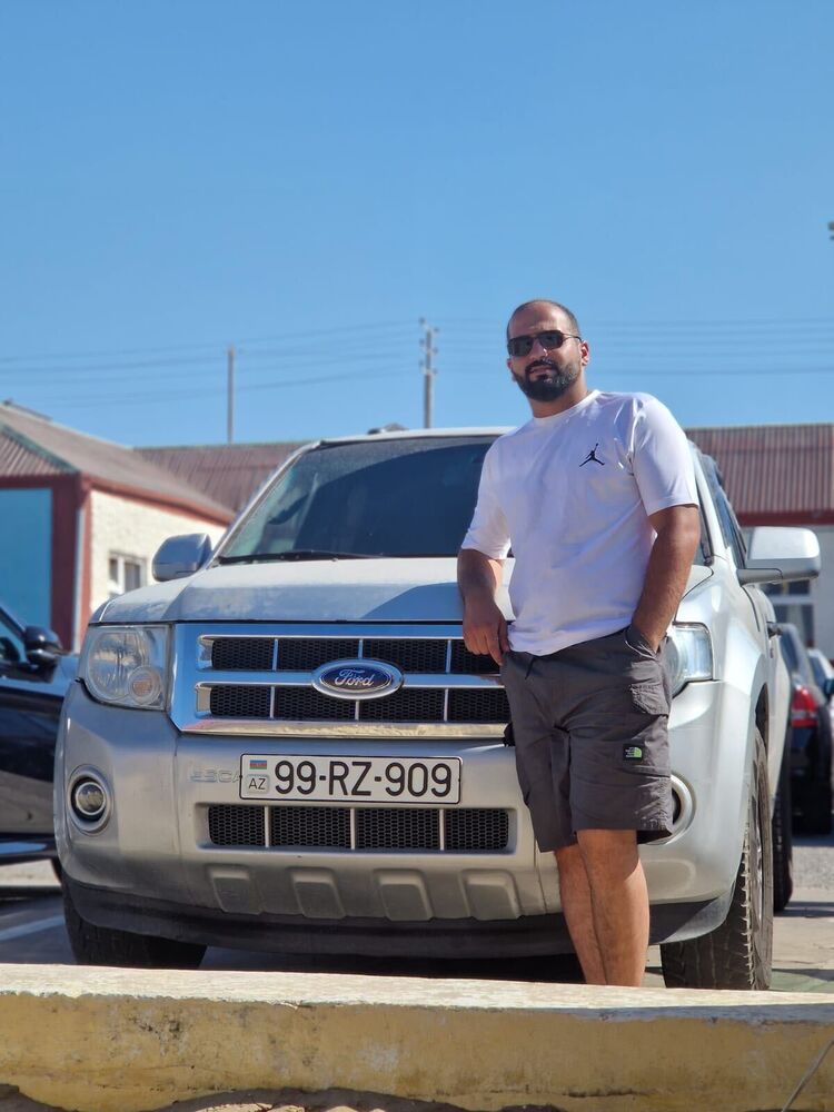  ,   Huseyn, 29 ,   ,   