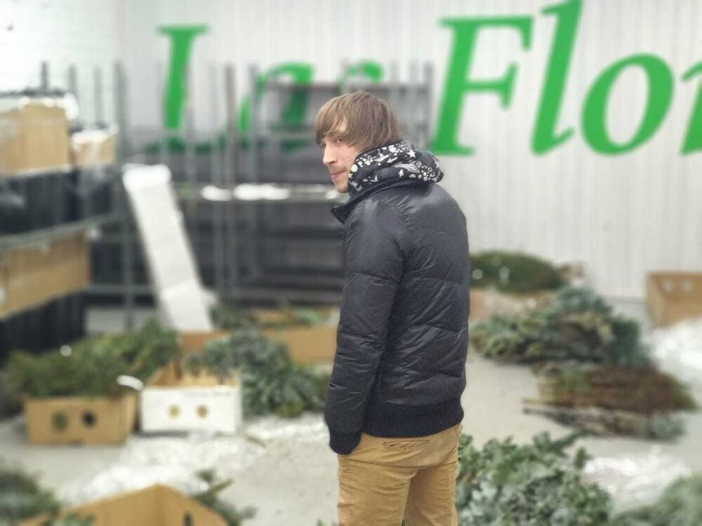  15439553  , 35 ,    -