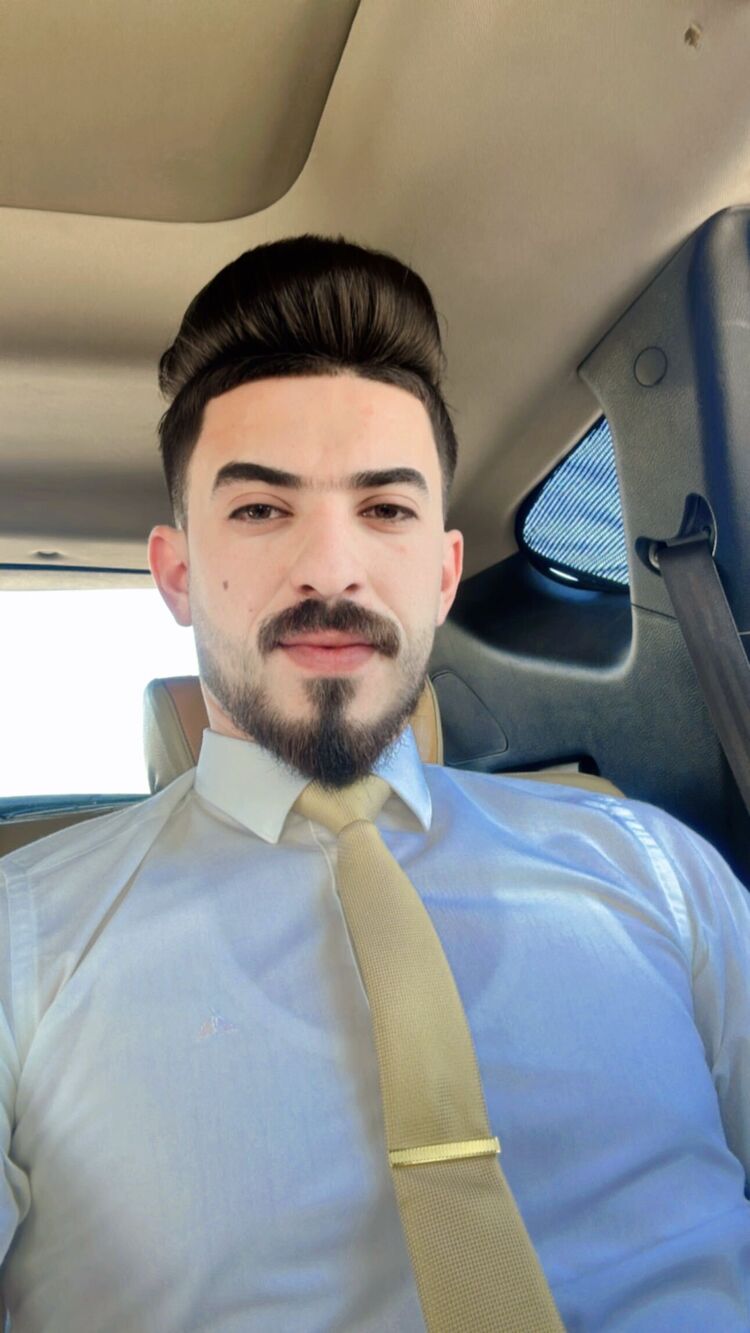  ,   Ali, 27 ,   ,   