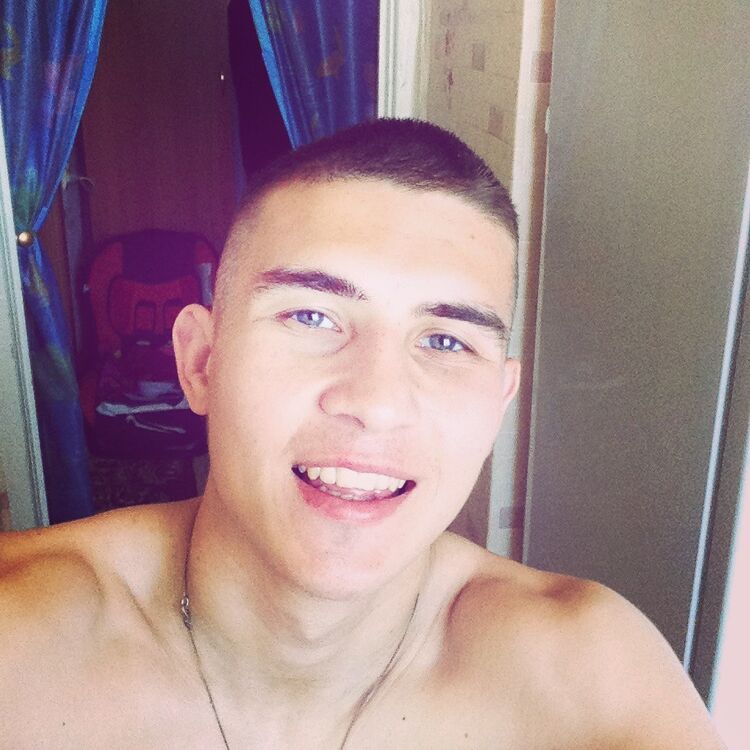 ���� 7548223 ������� ����������, 32 ����, ���� ���������� � ������-���