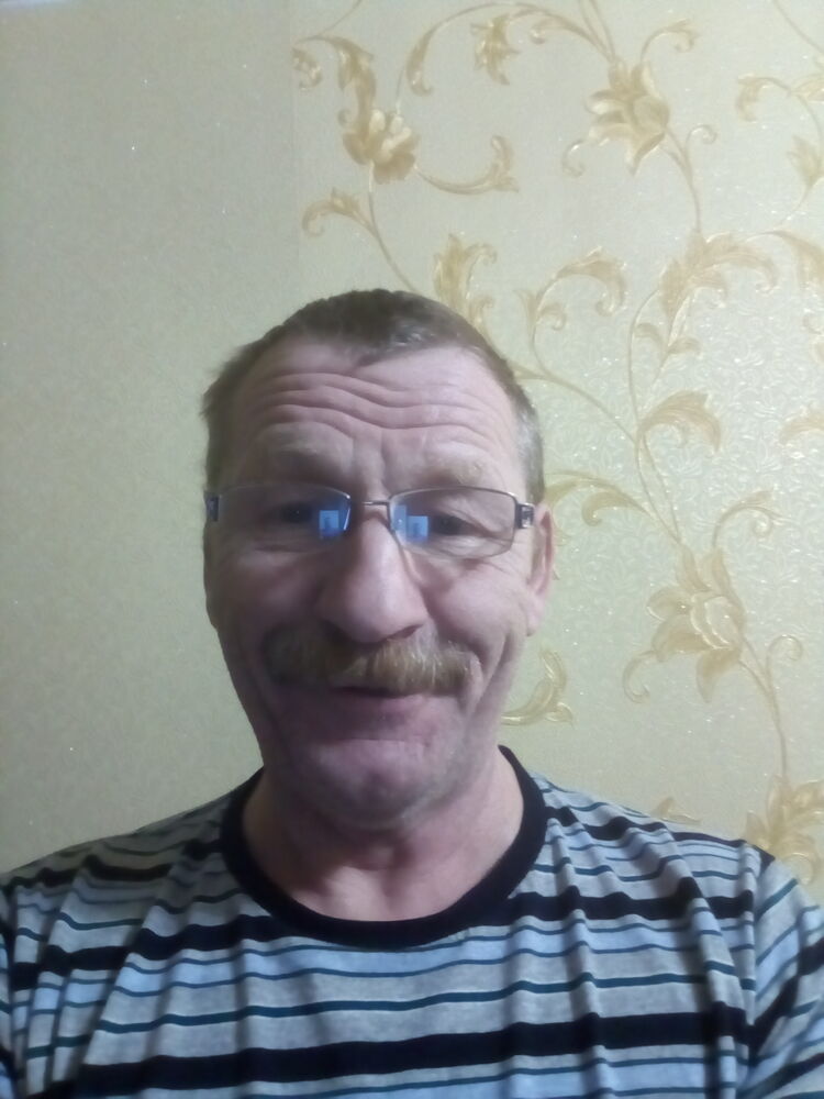  24570693  , 61 ,    
