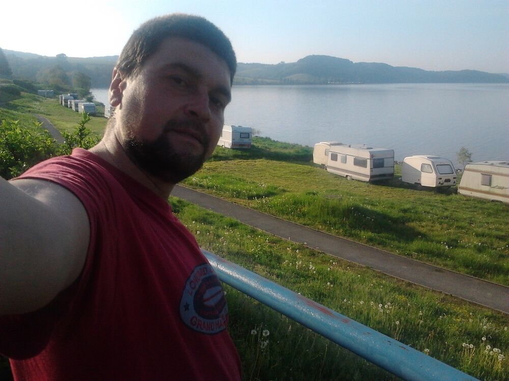  12228703  Stanislav, 36 ,    