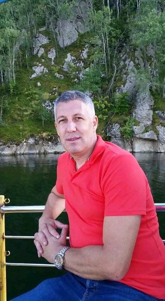  50271203  Adrian Filip, 55 ,    