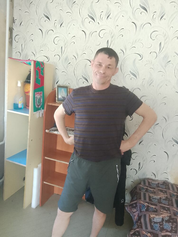 33095463  , 49 ,    