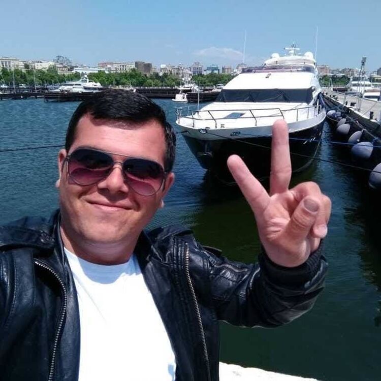  38996283  Murad, 33 ,     