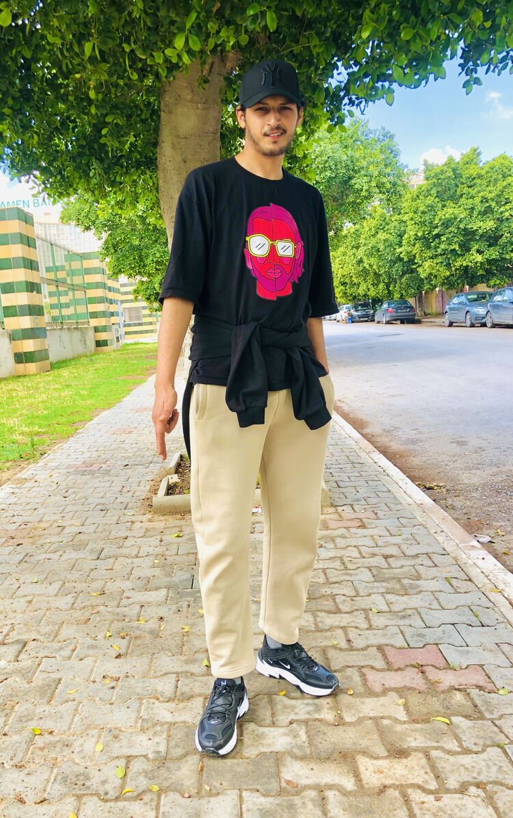 ���� 35747493 ����� Mahdouch, 25 ���, ���� ���������� � ������