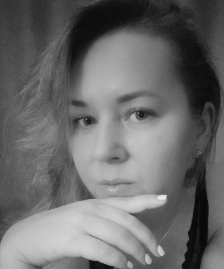  54770923  , 39 ,    -