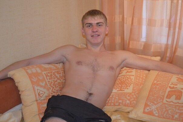  5130803  Artem, 37 ,    