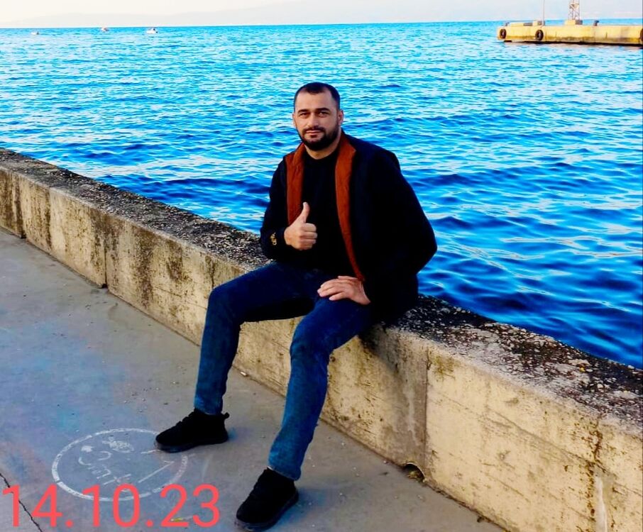  48313623  Ilham, 33 ,    