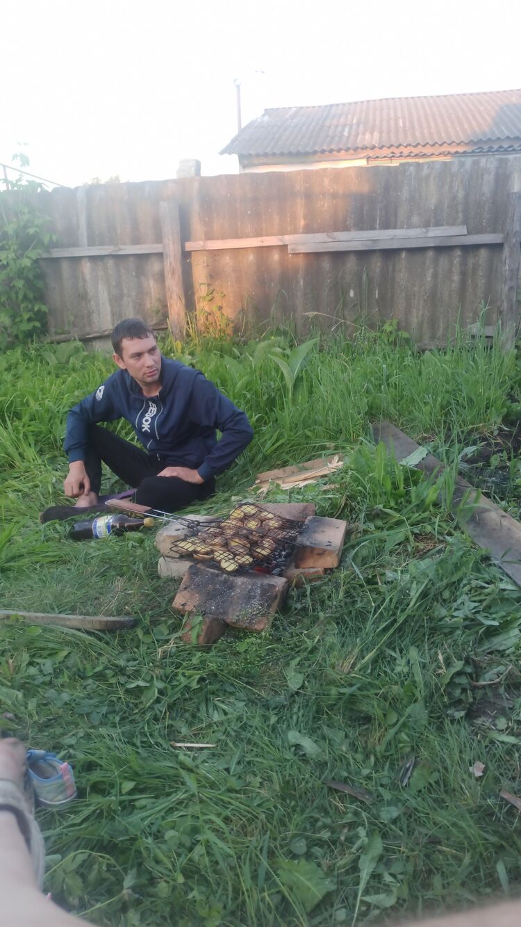  27425993  , 28 ,    -