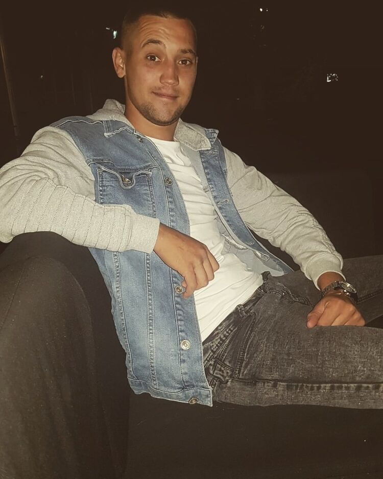  ,   Ilie, 30 ,   