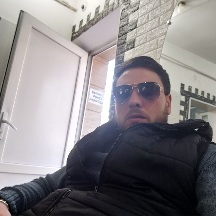 ���� 40073883 ������� HKE, 40 ���, ���� ���������� � �������